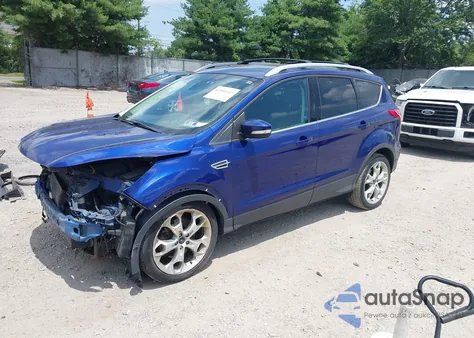 2013 Ford Escape Titanium из США, поврежденный, VIN 1FMCU0J95DUB89186